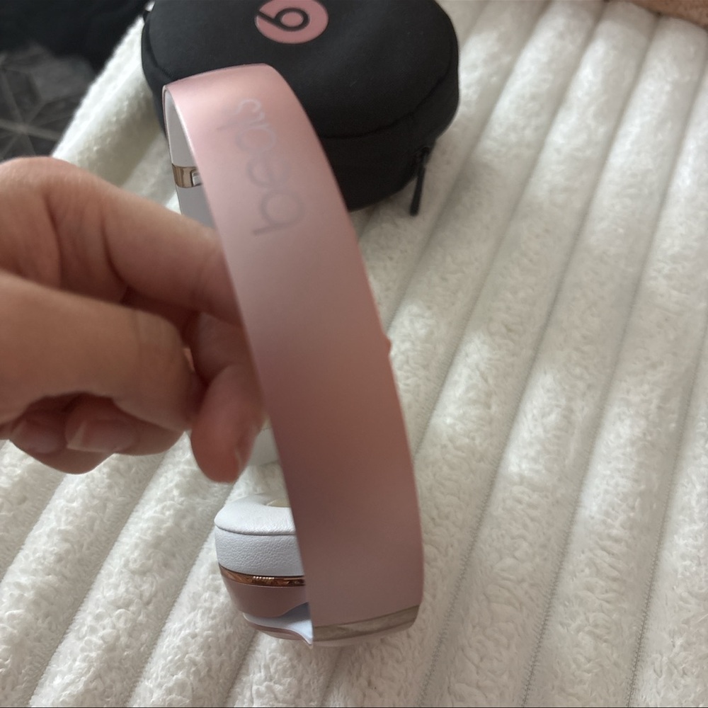 Beats Pink Wireless Headphones